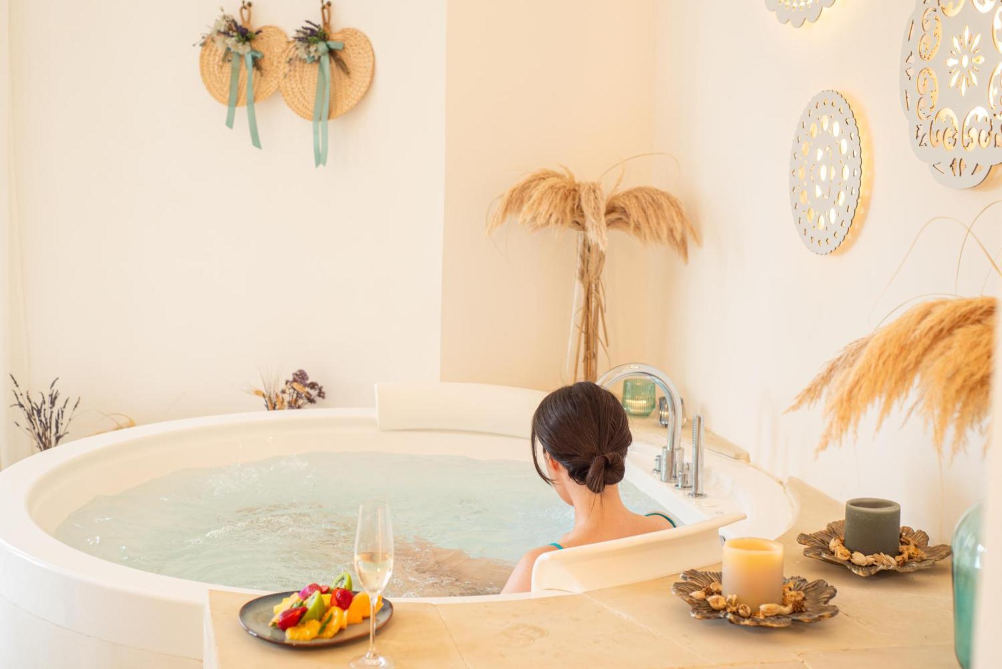 Marenea Suite Hotel - Cdshotels Marittima Esterno foto